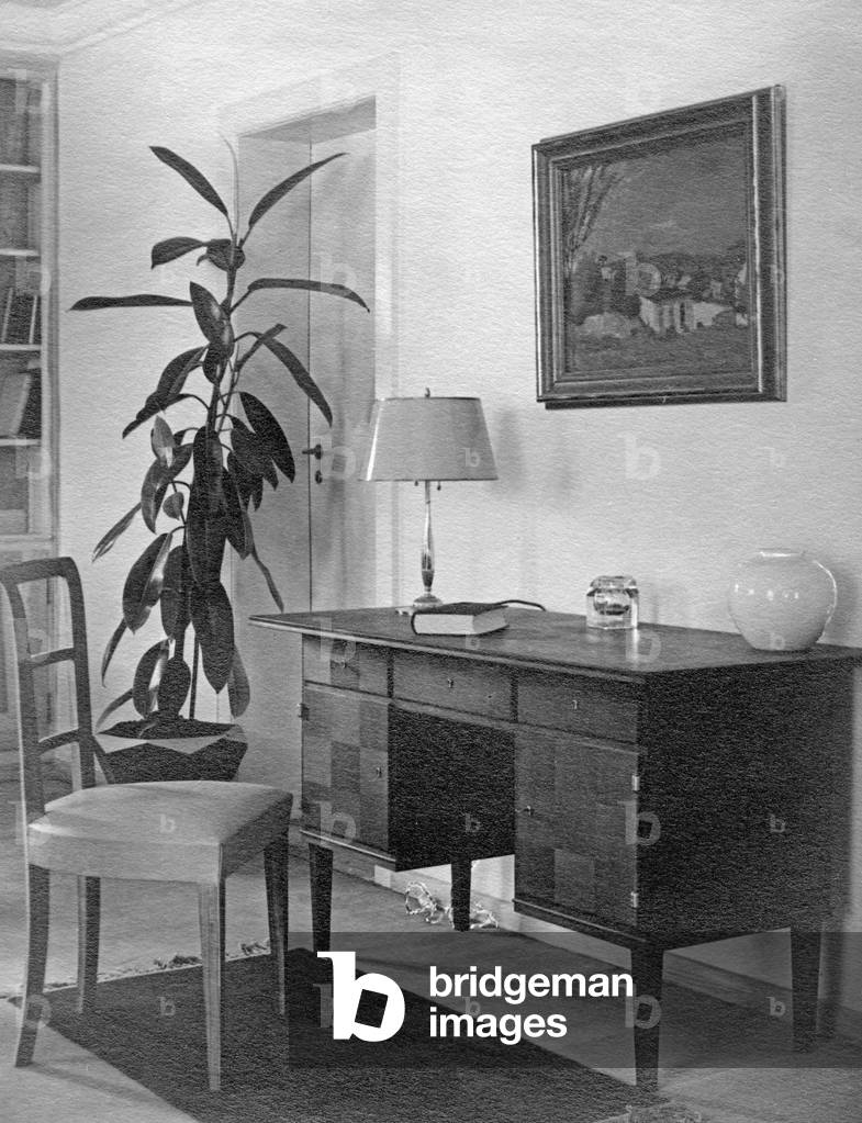 Desk 1935 (b/w photo)