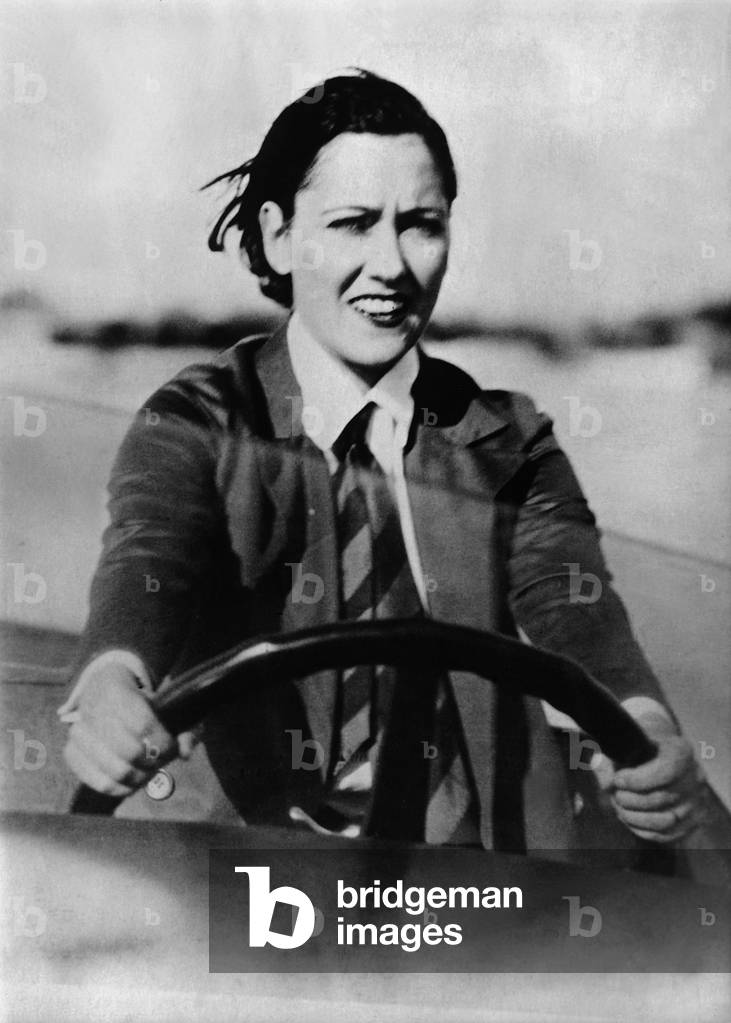 Gloria Swanson, 1926 (b/w photo)