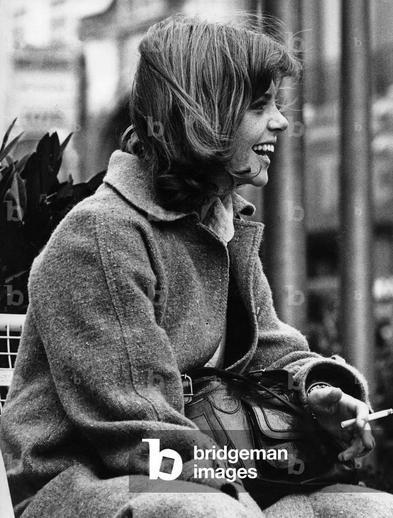 Portrait of a girl, 1970-99 (b/w photo)