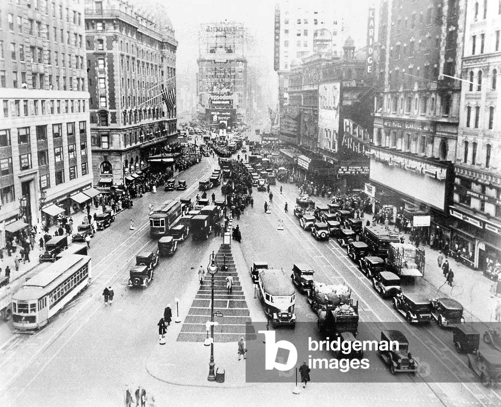 Times Square in New York, 1928 (b/w photo)