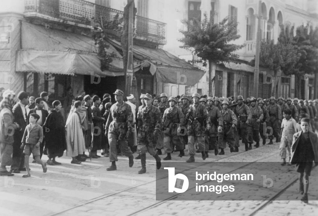 German paratroopers in Tunis, 1942 (b/w photo)