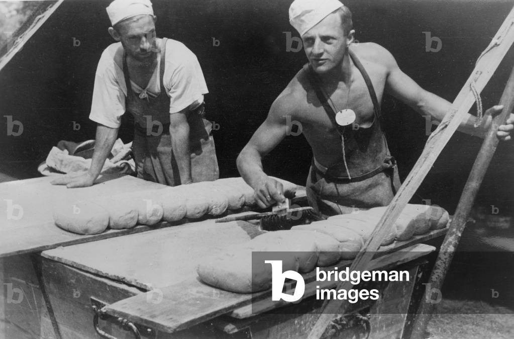 German field bakery, 1941 (b/w photo)