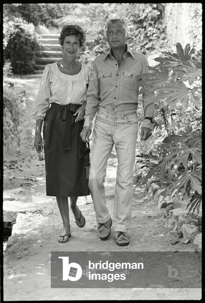 Gianni Agnelli and his wife Marella in Corsica, 1975 (b/w photo)