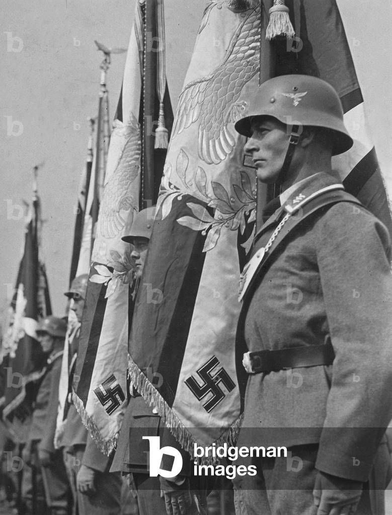 Flag bearers of the air force, 1937 (b/w photo)