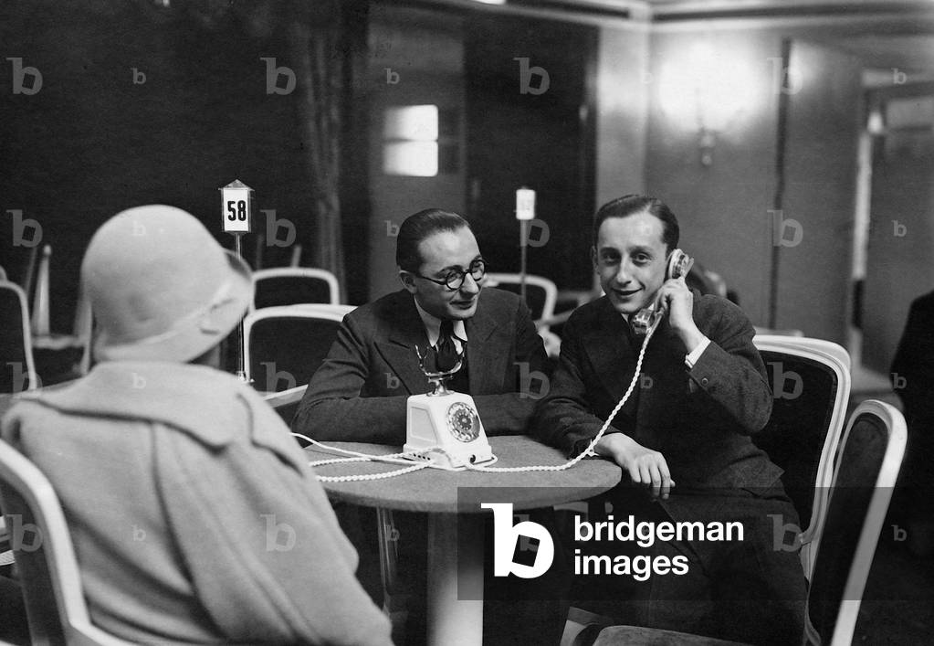 Desk telephone, 1929 (b/w photo)