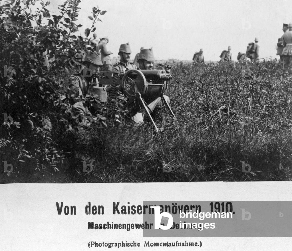 Imperial manoeuvre, 1910 (b/w photo)