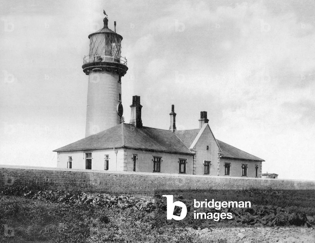 New lighthouse on Helgoland (b/w photo)