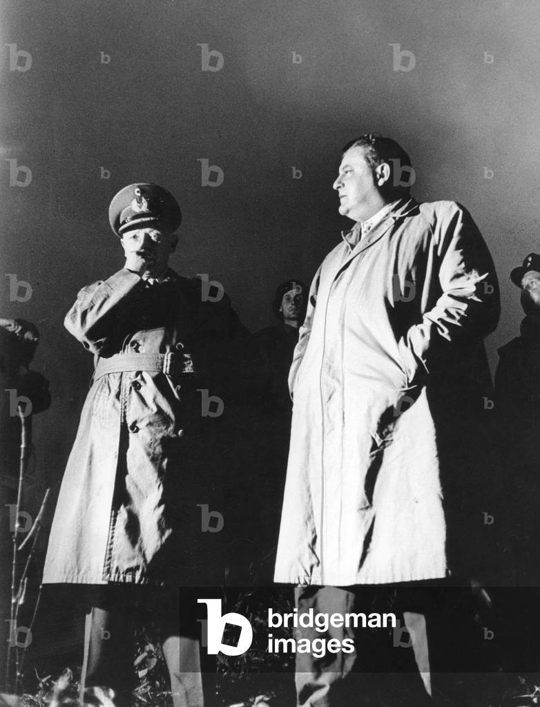 Adolf Heusinger and Franz Josef Strauss after the disaster on the Iller, 1957 (b/w photo)