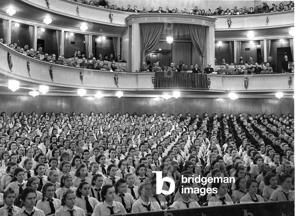 Reich celebration for the German Youth commitment, 1942 (b/w photo)