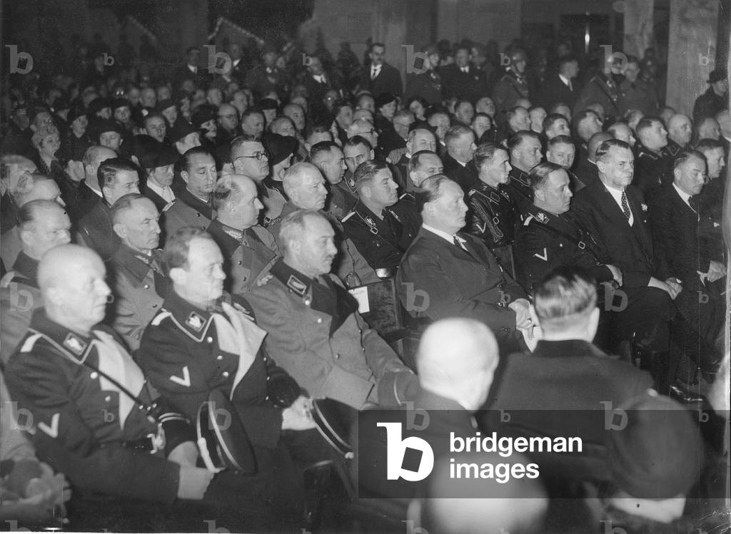 Opening of the 'Green Week' in Berlin, 1935 (b/w photo)