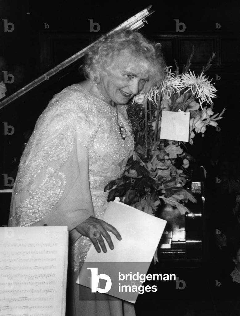 Elly Ney at a festive concert on her 70th birthday in Munich, 1952 (b/w photo)