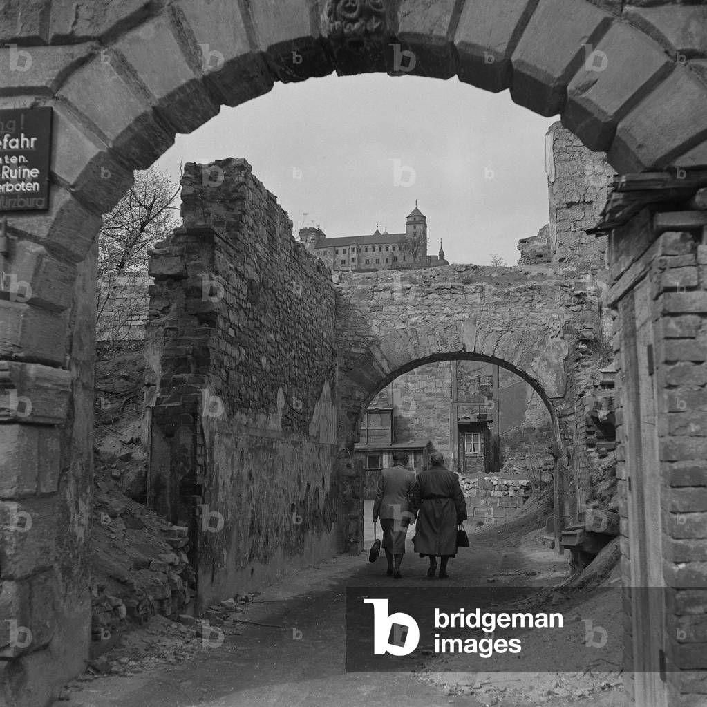 Marienberg Fortress near Wuerzburg, 1955 (b/w photo)