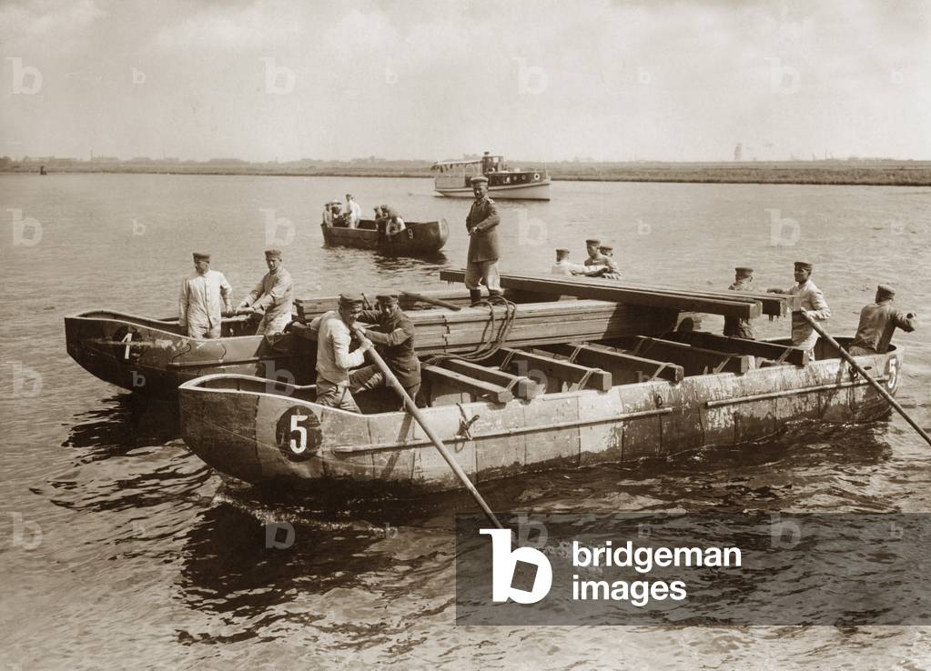Demonstrations of pioneers of the Reichswehr in Szczecin, 1926 (b/w photo)