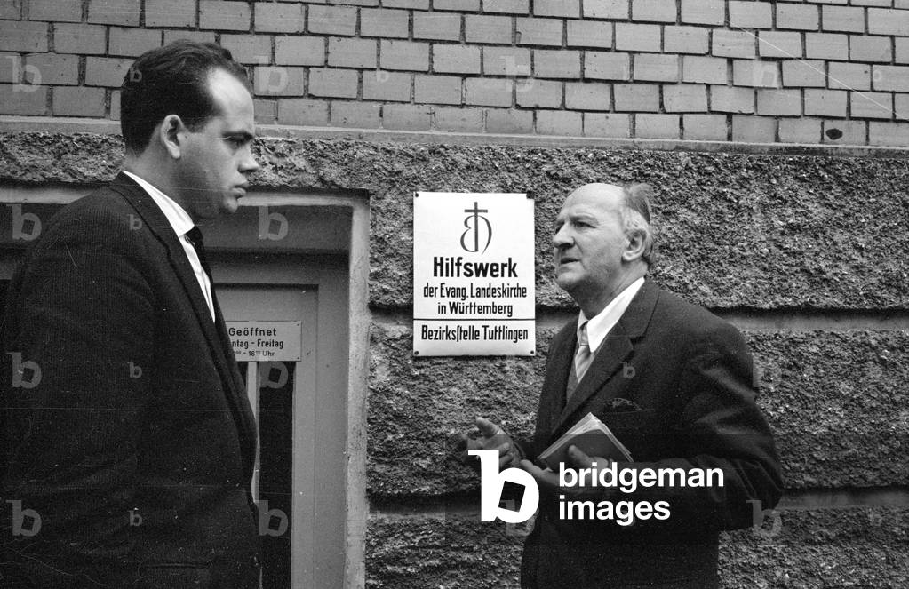 Housing of the Evangelisches Hilfswerk (Evangelical Relief Organization) in Tuttlingen, 1960 (b/w photo)