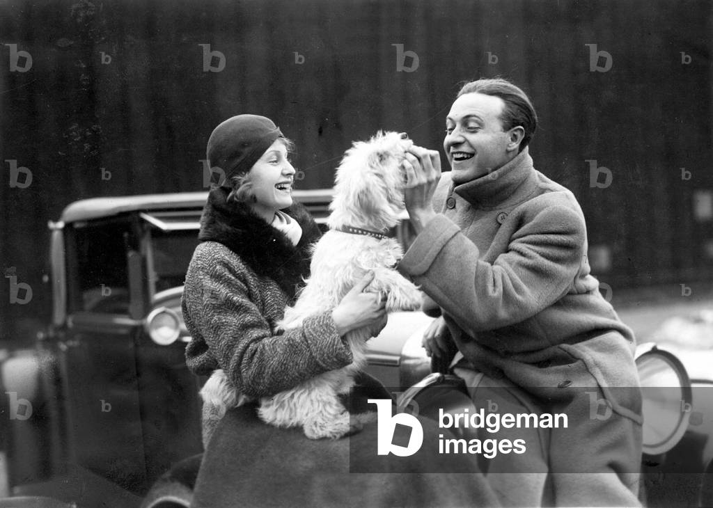 Lilian Harvey and Willy Fritsch (b/w photo)