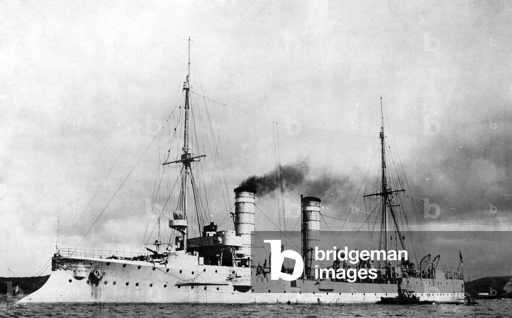 SMS Ariadne, 1914 (b/w photo)