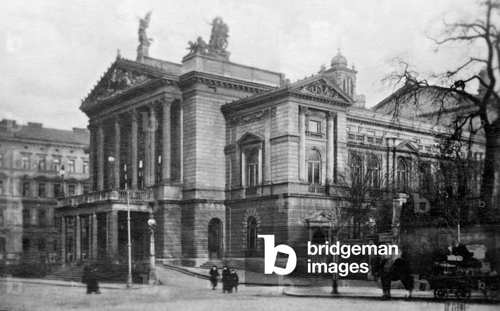 'Neues Deutsches Theater' in Prague (b/w photo)