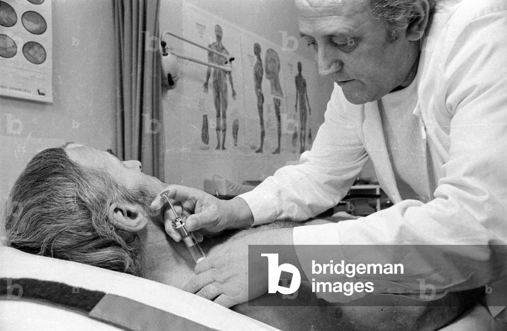 Ozone therapy, 1974 (b/w photo)