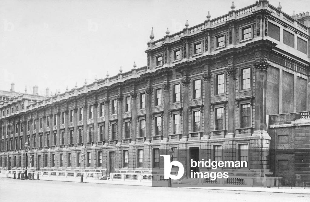 Home Office in London, 1903 (b/w photo)