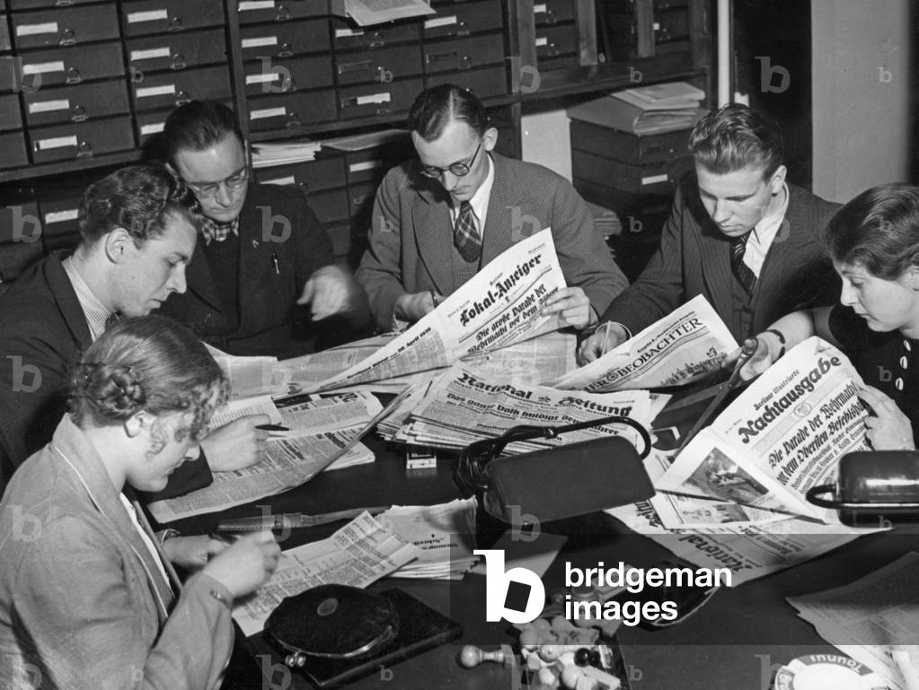 Students in Heidelberg, 1936 (b/w photo)