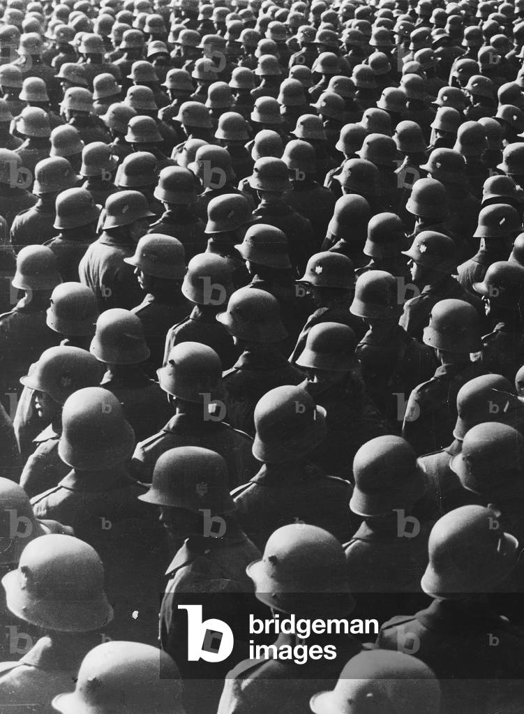 Recruits at the swearing-in, 1936 (b/w photo)