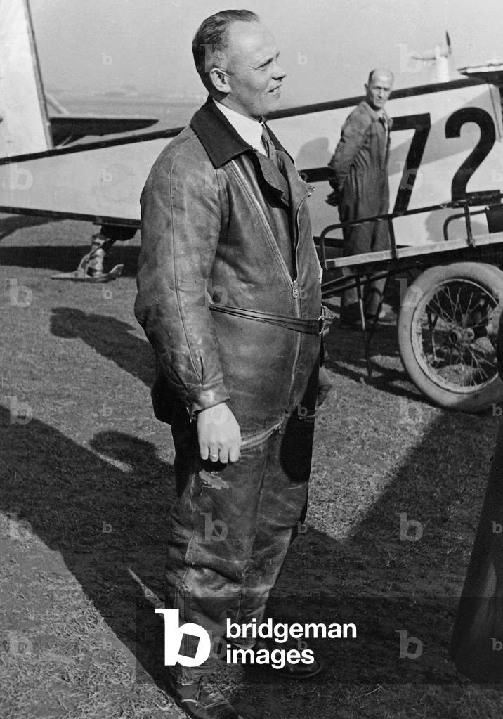 Hans Baur, 1940 (b/w photo)