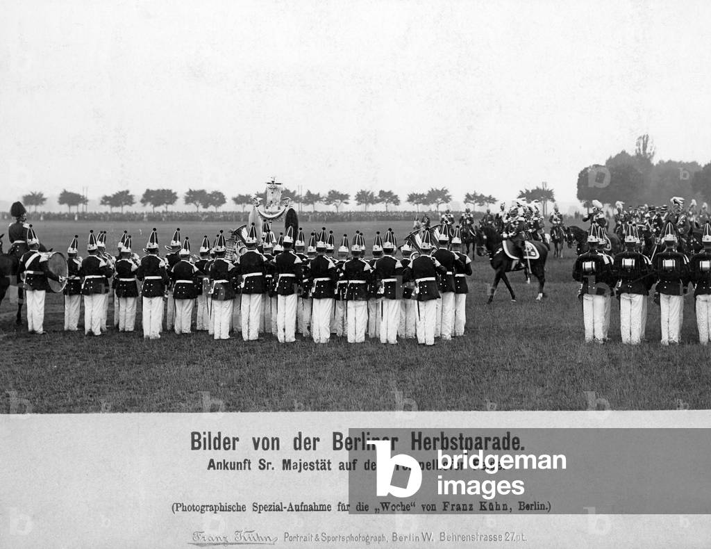 Autumn parade in Berlin, 1908 (b/w photo)