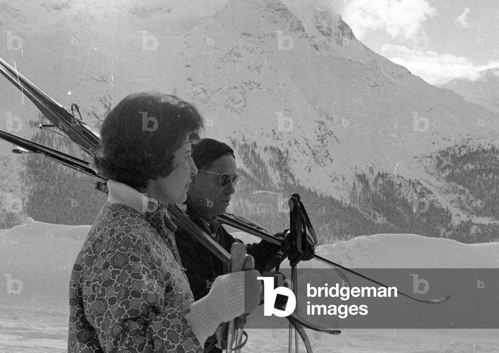 Soraya skiing in St. Moritz, 1959 (b/w photo)