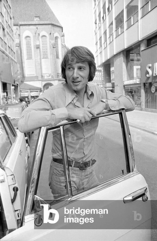 Udo Jürgens in Munich, 1974 (b/w photo)