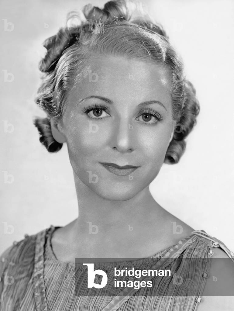 Jessica Dragonette, 1935