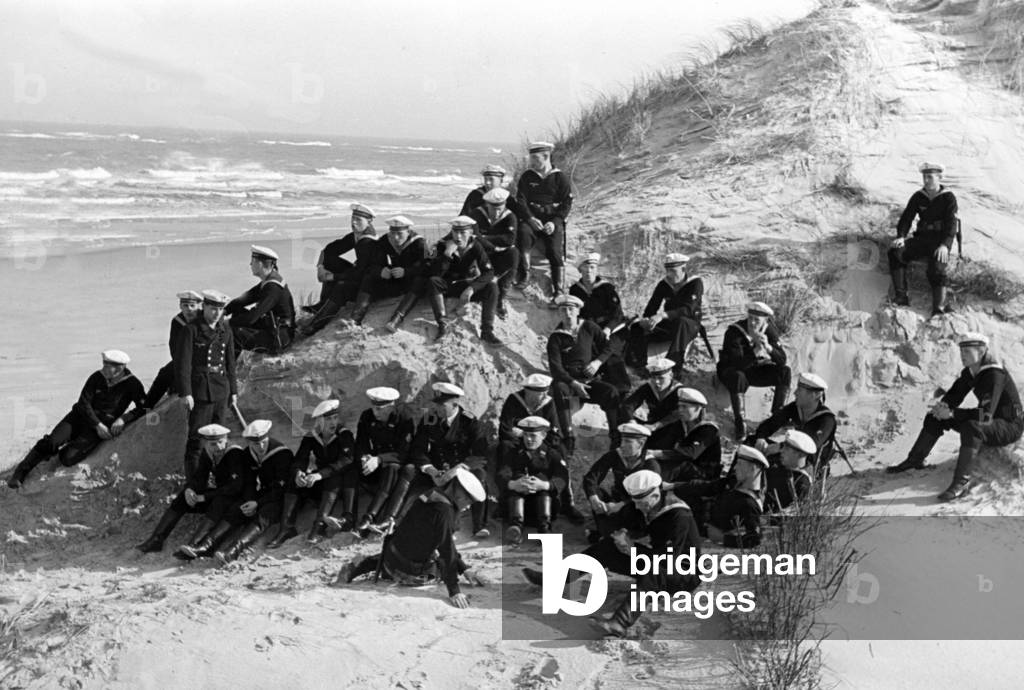Recruits of the Kriegsmarine during a break