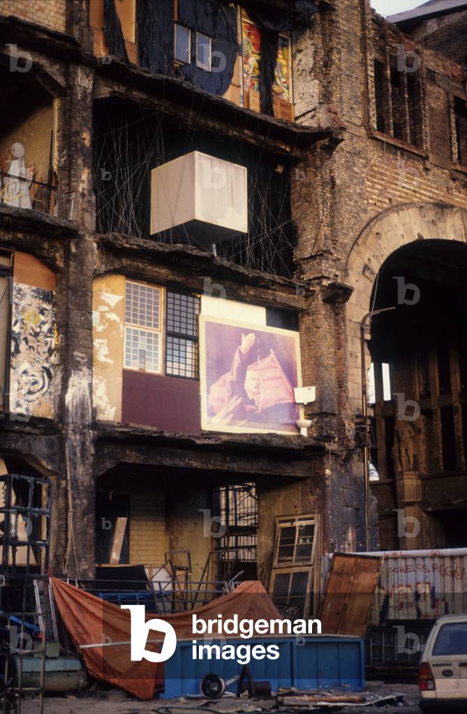 Hof des Kunst- und Kulturhauses TACHELES an der Oranienburger Straße in Berlin-Mitte (photo)