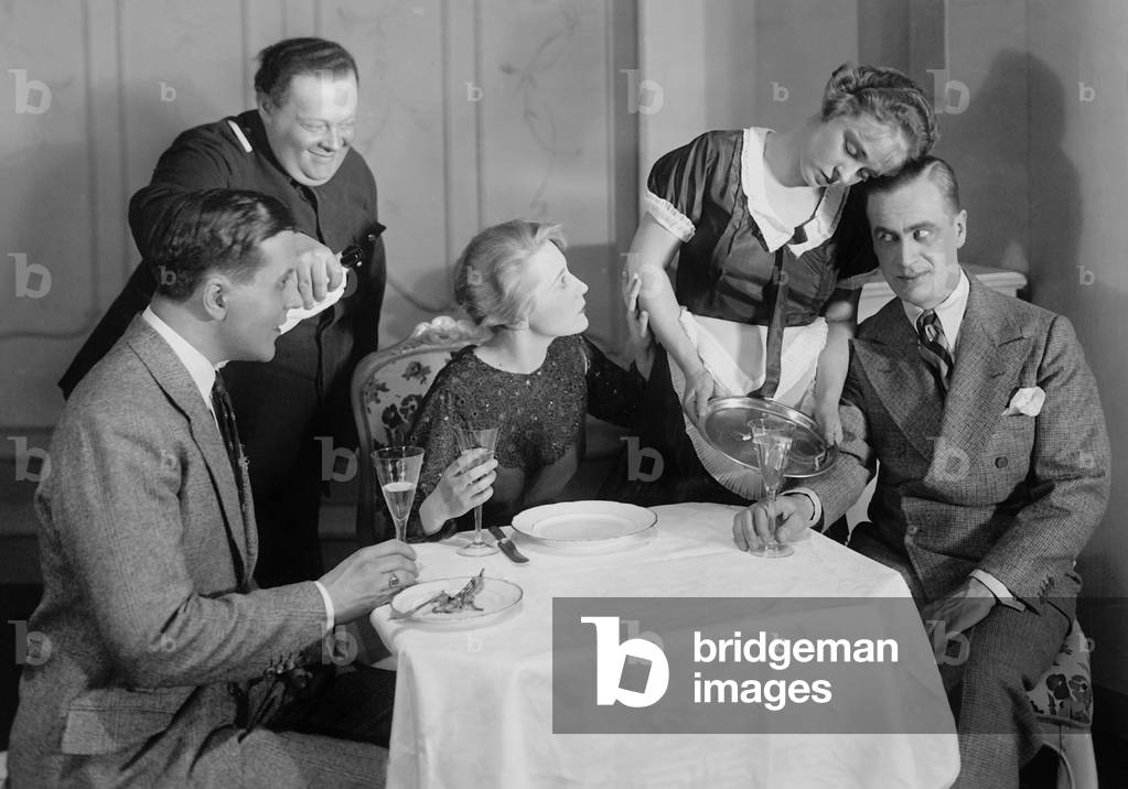 Ulrich Bettac, Ernst Senesch, Erika von Thellmann, Kaethe Haack and Karl Ludwig Diehl, 1929 (b/w photo)