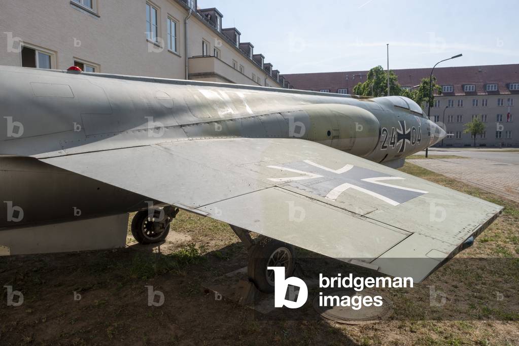 Starfighter (Lockheed F-104), Julius Leber Barracks at the BMVg (Federal Ministry of Defense), Germany, Berlin, May 28, 2018 (photo)