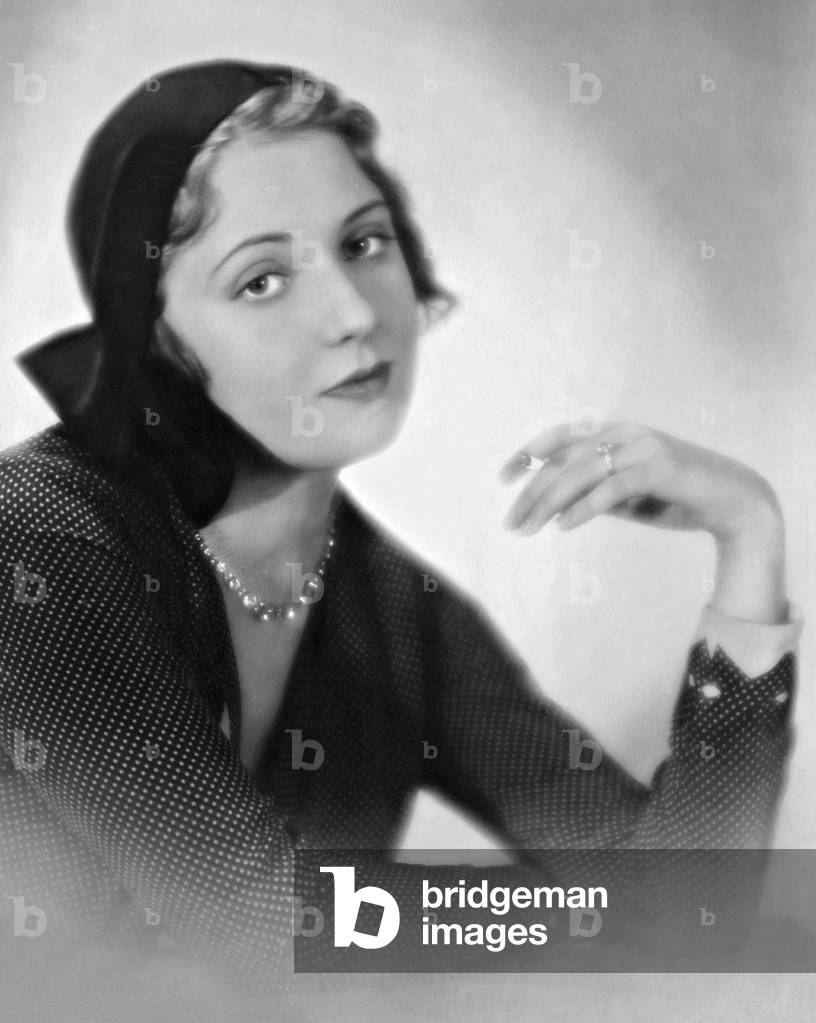 Charlotte Ander in 'Man traegt wieder Herz', 1930 (b/w photo)