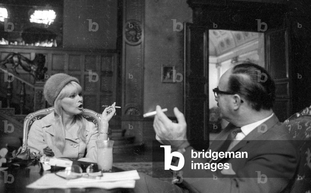 Elke Sommer in Berlin, 1966 (b/w photo)