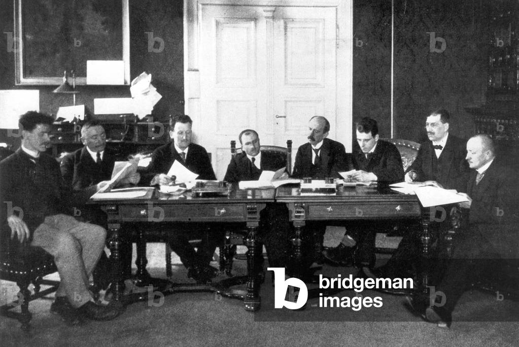 Members of the Council of Workers and Soldiers in Munich, 1919 (b/w photo)
