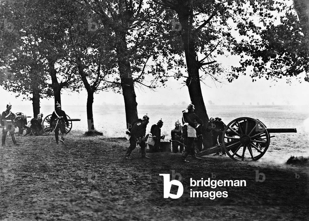 German artillery in the maneuvers, 1900 (b/w photo)