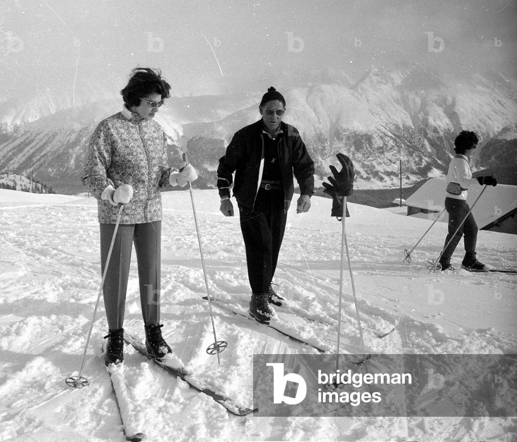 Soraya skiing in St. Moritz, 1959 (b/w photo)