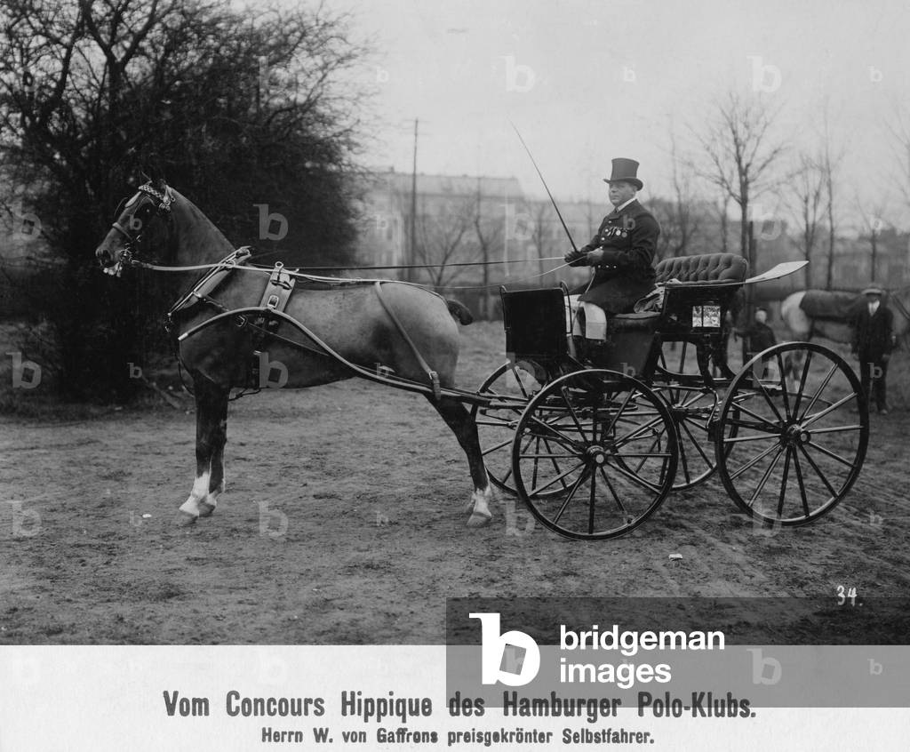 Carriages until 1945 (b/w photo)