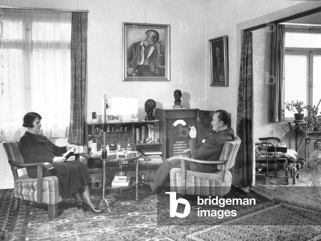 Eugen Rex with his wife, 1934 (b/w photo)