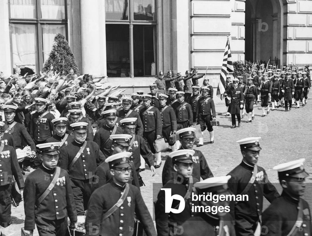 Japanese sailors in Berlin, 1937 (b/w photo)