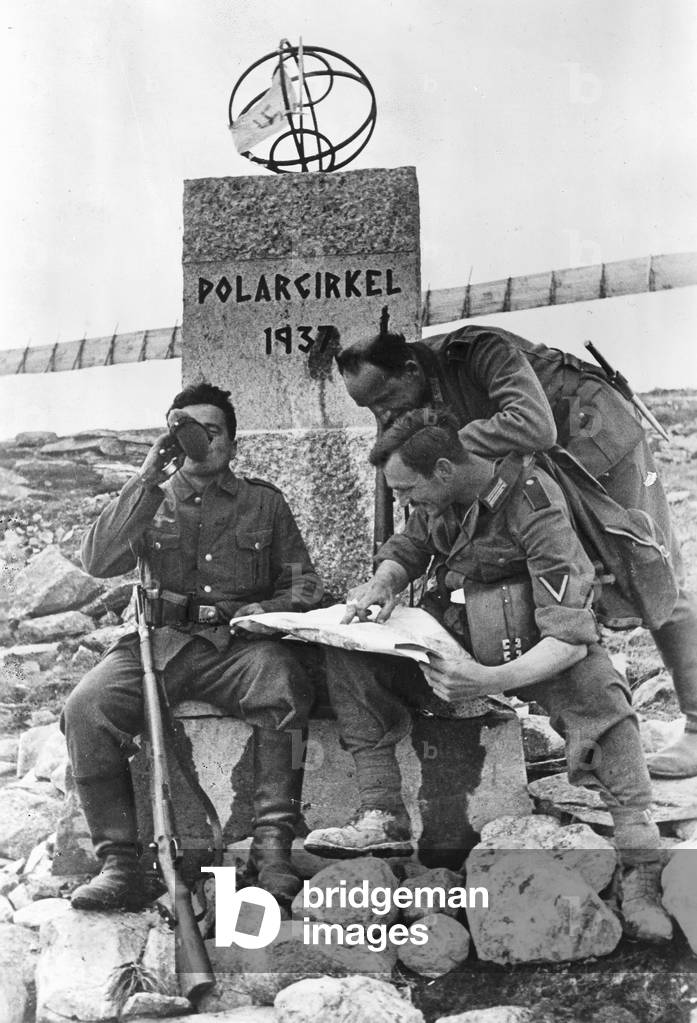 German soldiers in Norway, 1940 (b/w photo)