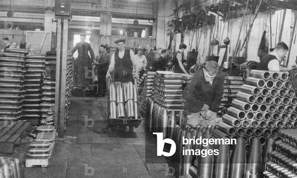 Defence industry in Great Britain, 1940 (b/w photo)