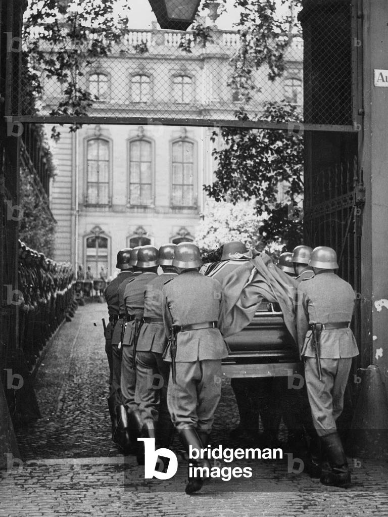 The coffin of Reinhard Heydrich, 1942 (b/w photo)