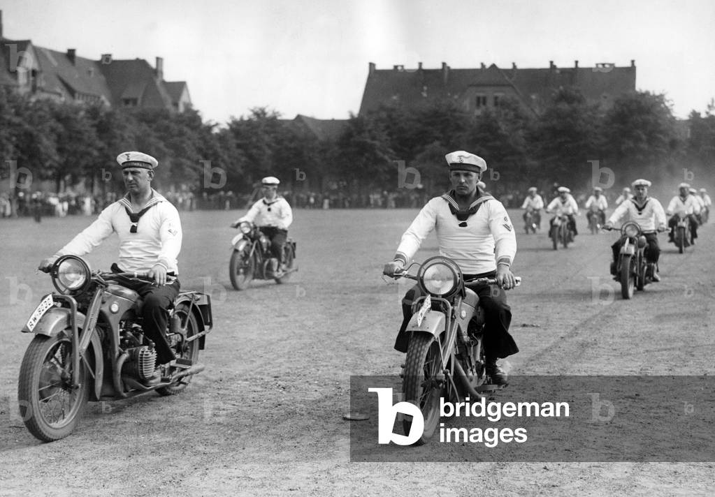 Demonstrations during the Marine-Volkswoche in Kiel, 1935