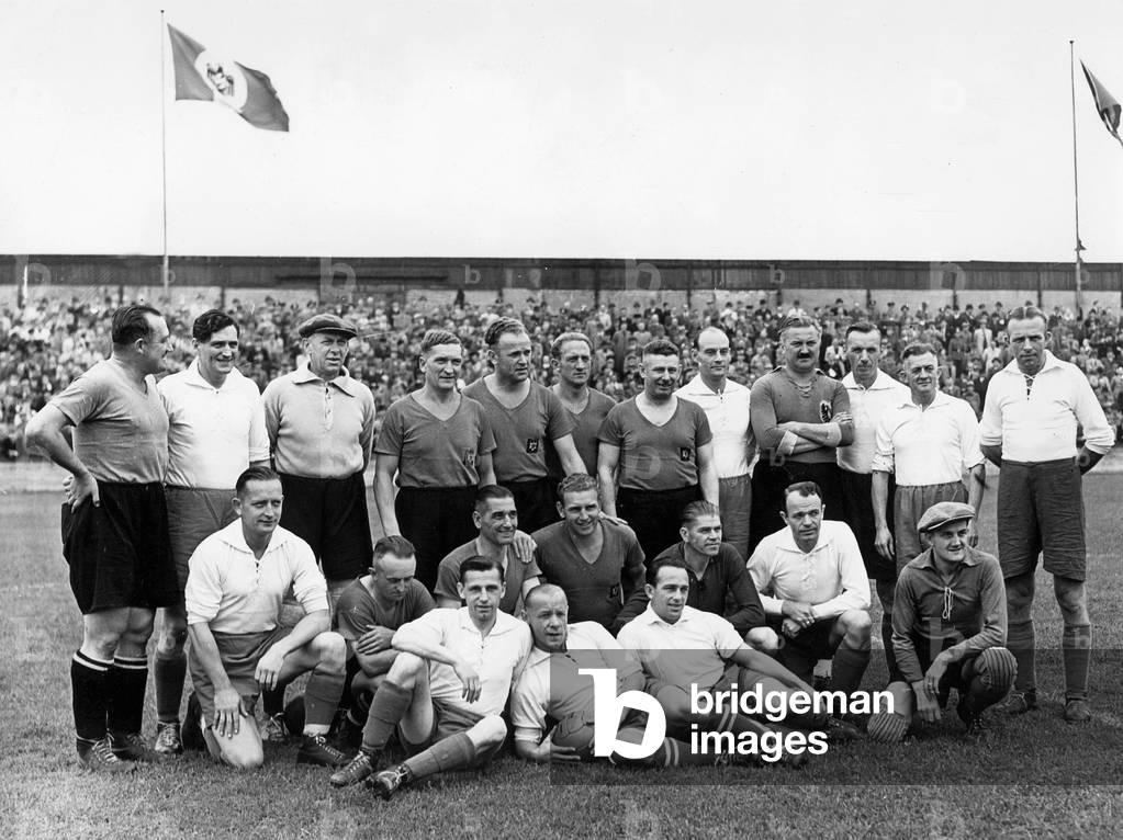 Old football champions play for the Red Cross, 1940 (b/w photo)