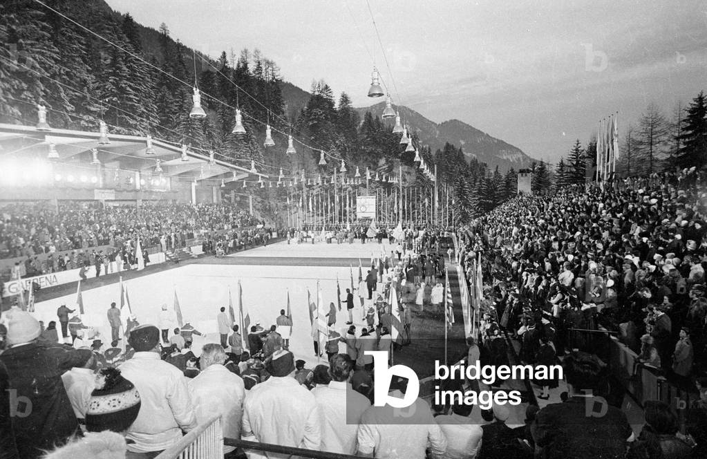 Opening ceremonies of the Alpine World Ski Championships in Val Gardena, 1970 (b/w photo)