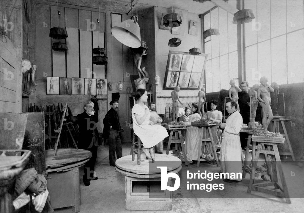 Model in a Parisian art class (b/w photo)