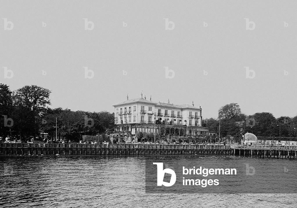 View of Klampenborg, 1910 (b/w photo)